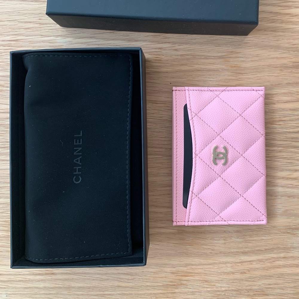 Brand New💕 Chanel caviar quilted card wallet